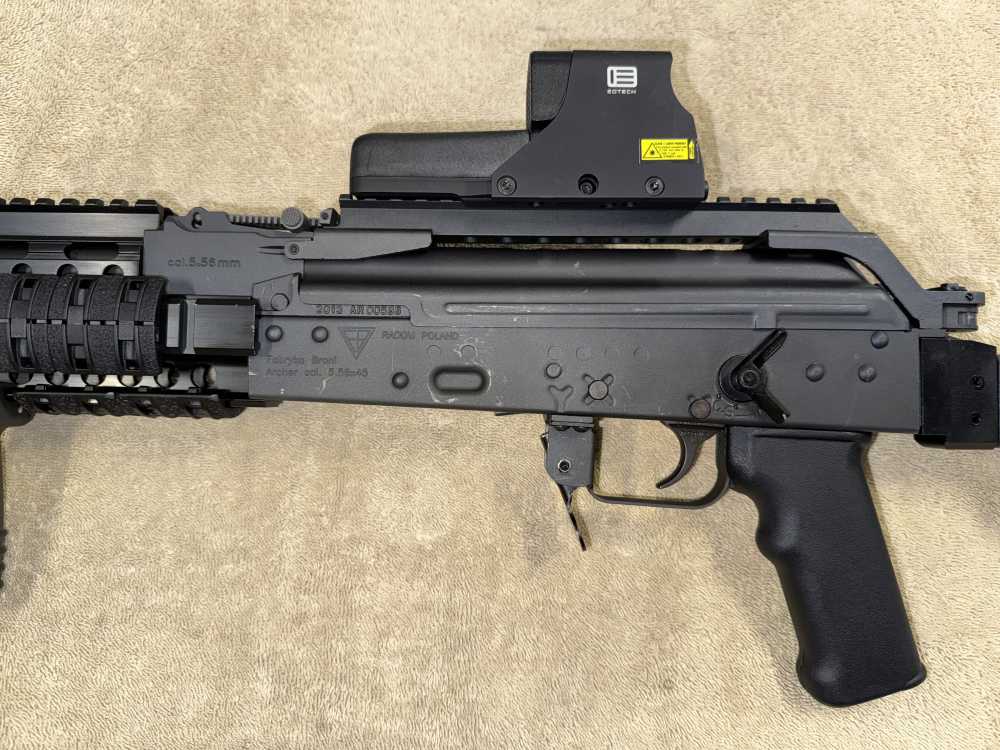 RARE 2013 FB Radom Archer 5.56 Polish Military Kit EOTech Box 14 Mags-img-3