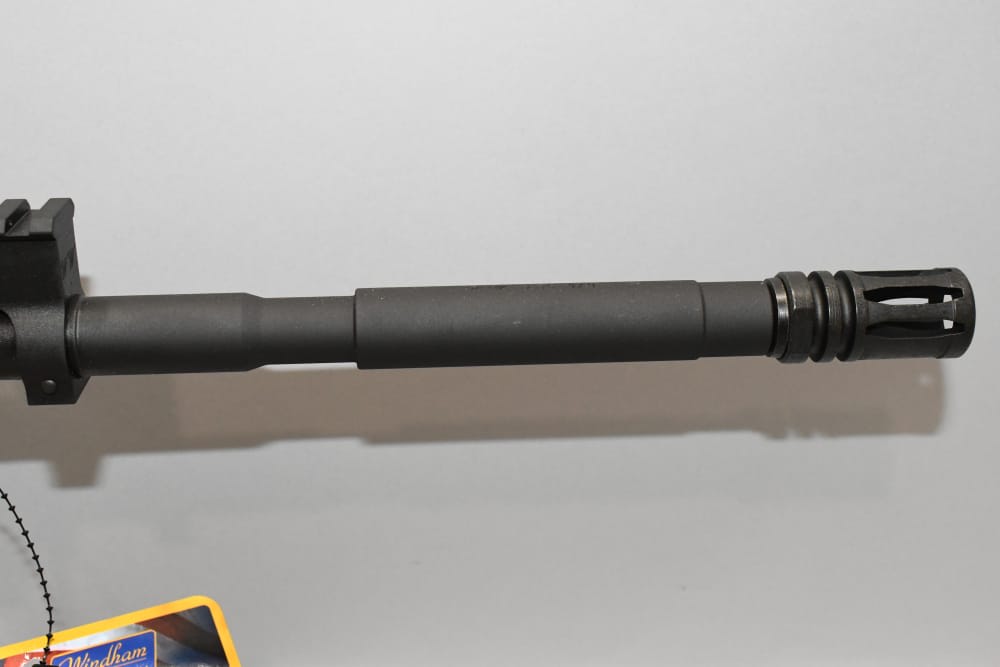 Superb Windham Weaponry WW-15 AR-15 Semi Auto Rifle 5.56 NATO W Case-img-6