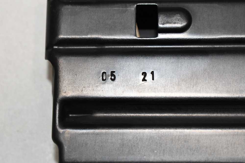 Superb Windham Weaponry WW-15 AR-15 Semi Auto Rifle 5.56 NATO W Case-img-35