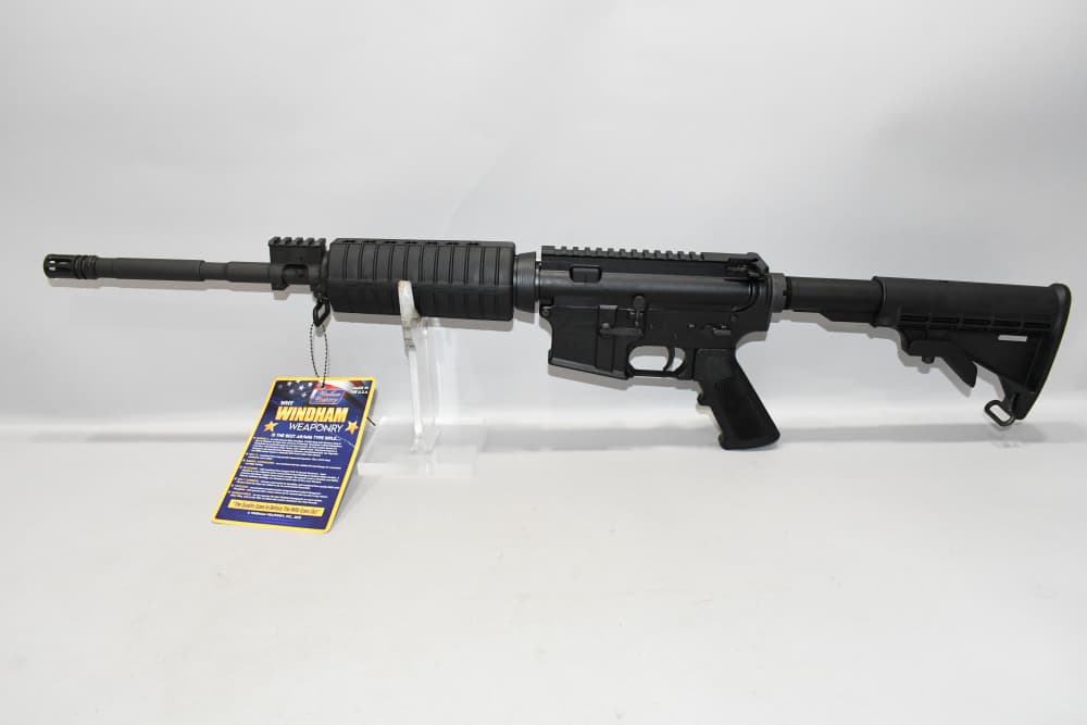 Superb Windham Weaponry WW-15 AR-15 Semi Auto Rifle 5.56 NATO W Case-img-7