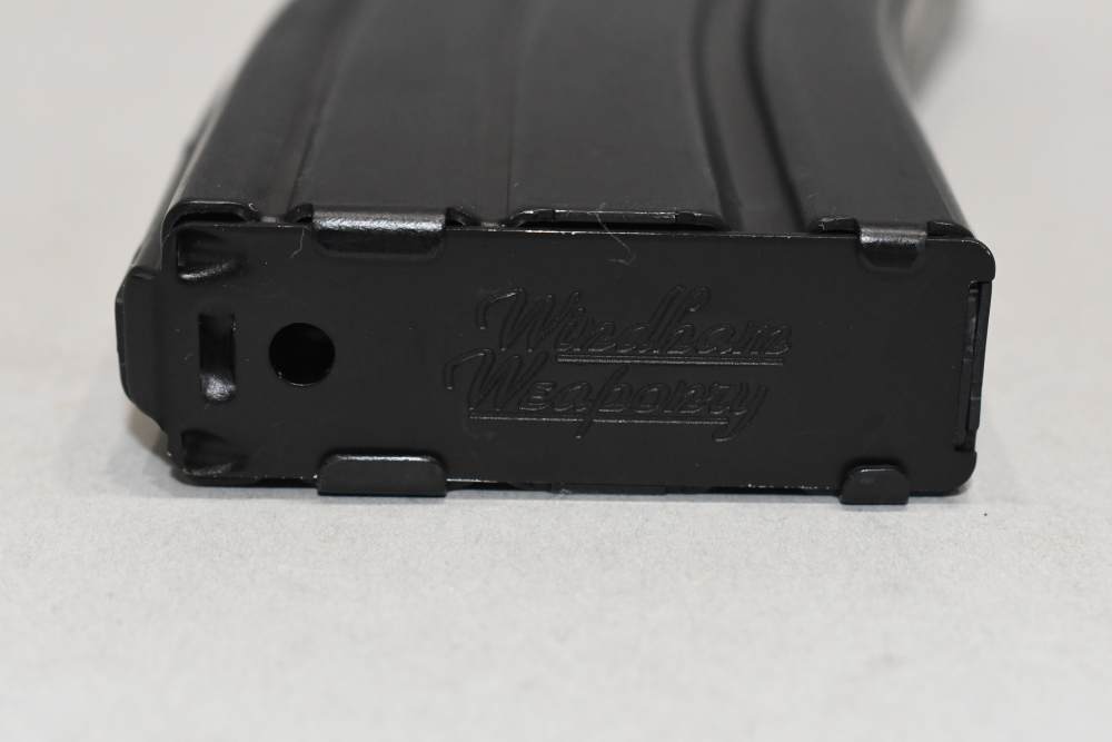 Superb Windham Weaponry WW-15 AR-15 Semi Auto Rifle 5.56 NATO W Case-img-32
