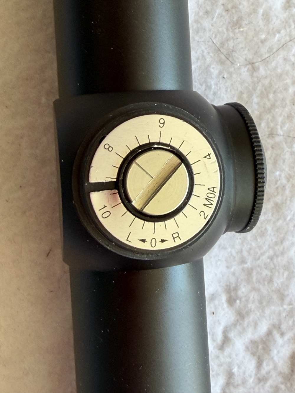 Leupold Vari-X Compact 3-9X33 Riflescope-img-1