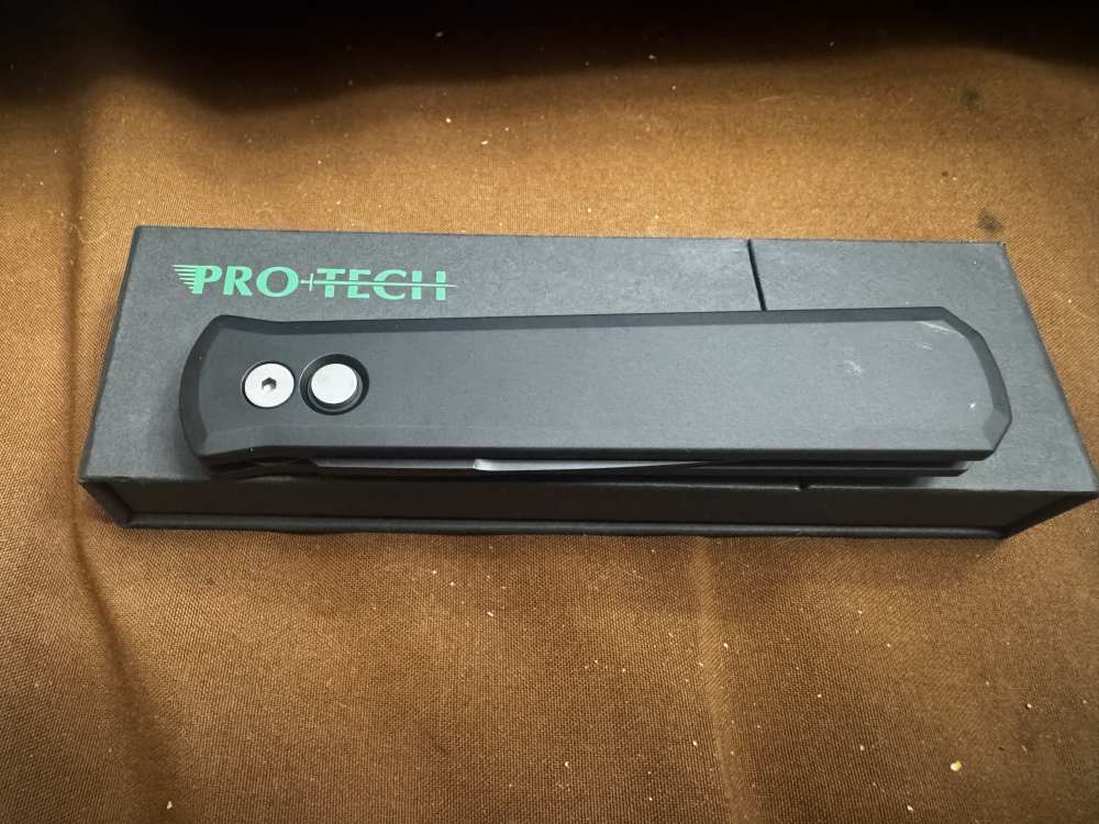 Pro Tech Godfather 921 black handle DLC Black Plain Edge -img-2