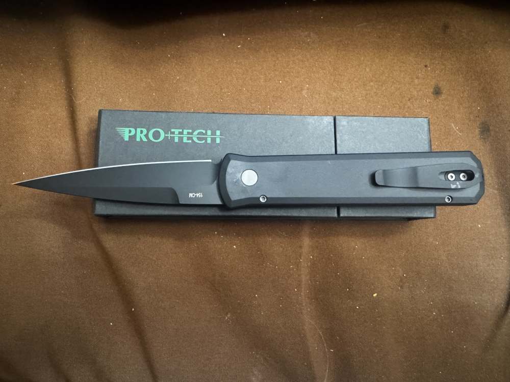 Pro Tech Godfather 921 black handle DLC Black Plain Edge -img-0