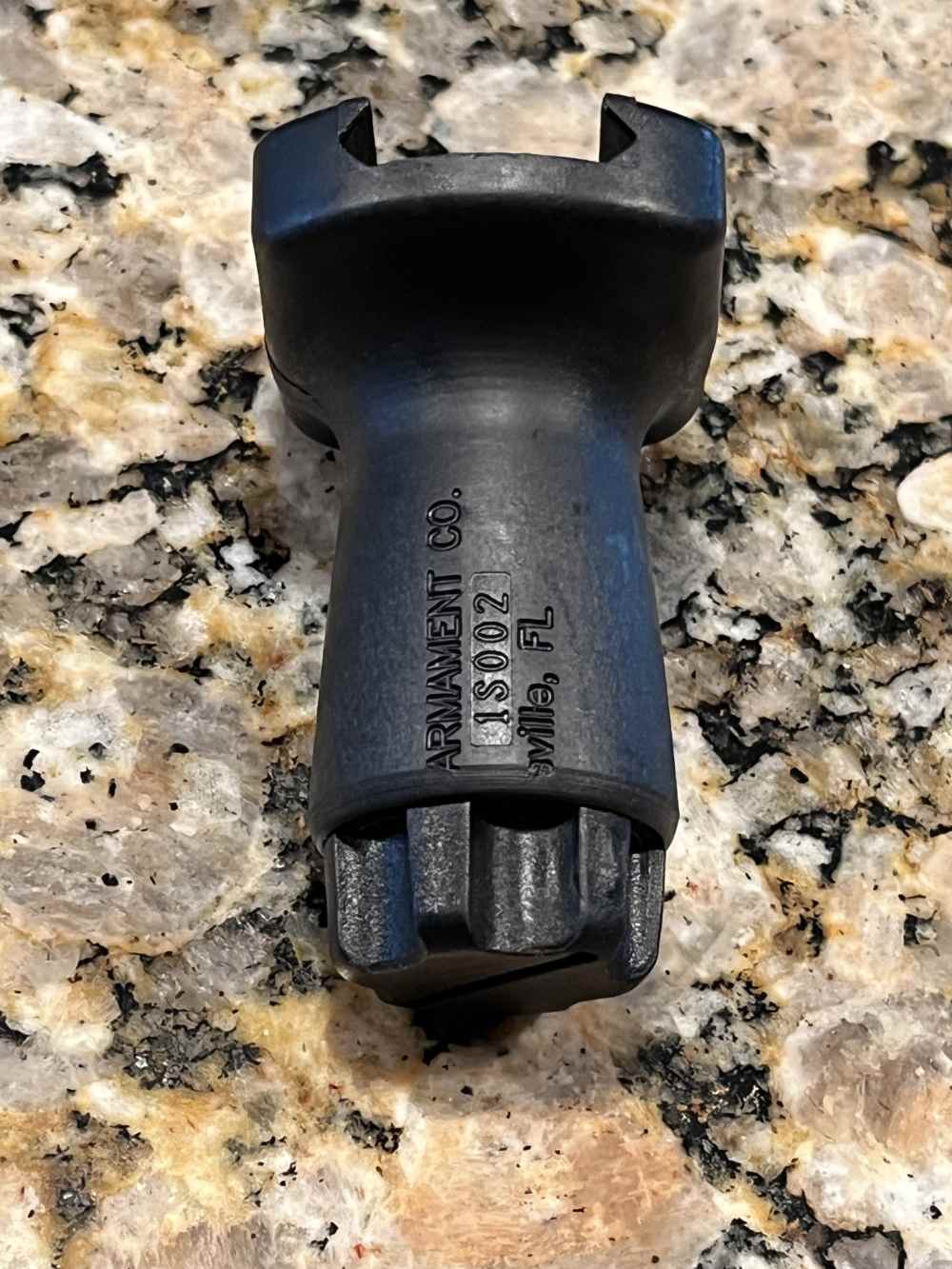 KAC 1913 Super Stubby Broomstick Handstop -img-2