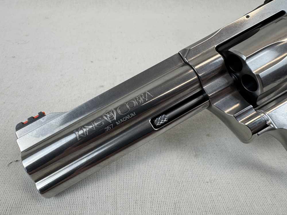 Colt King Cobra Stainless Target .357 Magnum/.38 Special Near New! -img-2