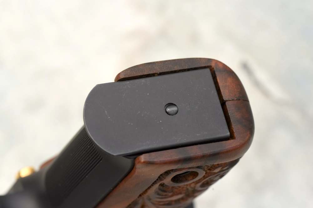 RARE SWISS Sig Sauer Jubilee JP226 125th Anniversary 9mm -img-14