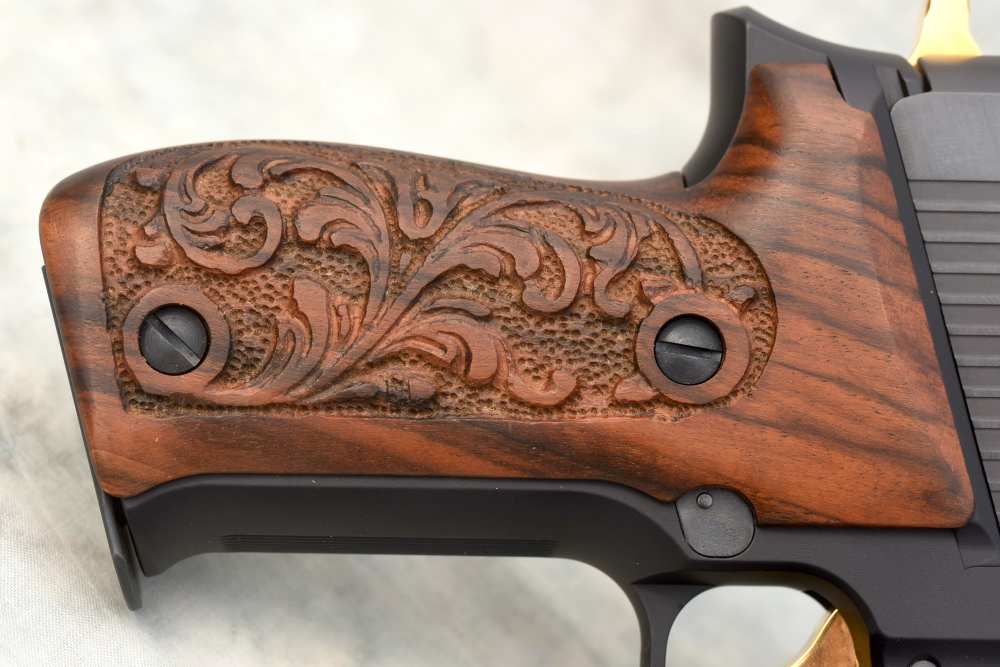 RARE SWISS Sig Sauer Jubilee JP226 125th Anniversary 9mm -img-4