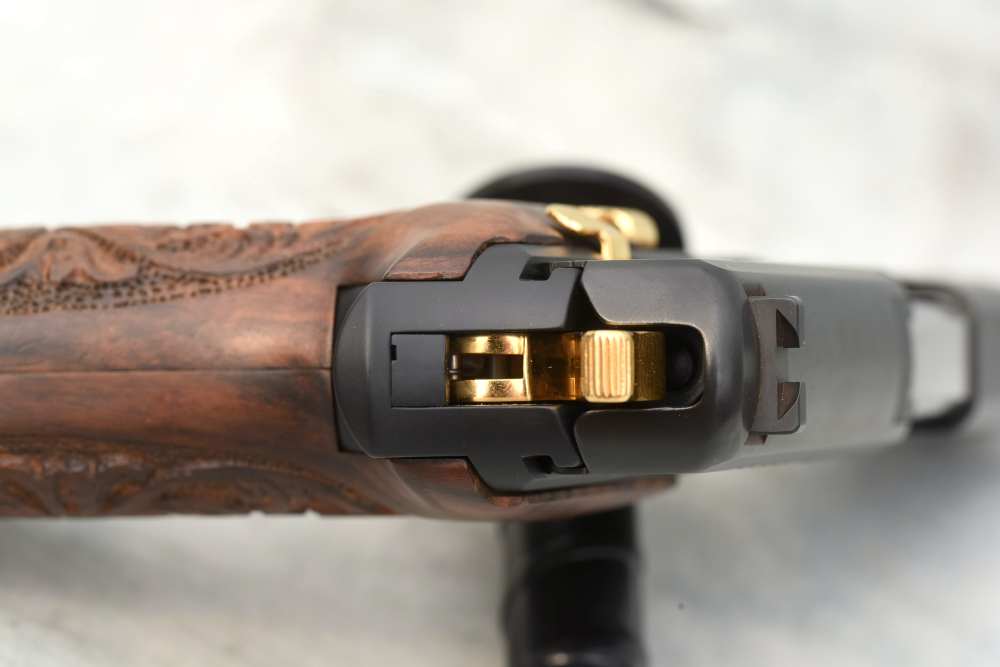 RARE SWISS Sig Sauer Jubilee JP226 125th Anniversary 9mm -img-12