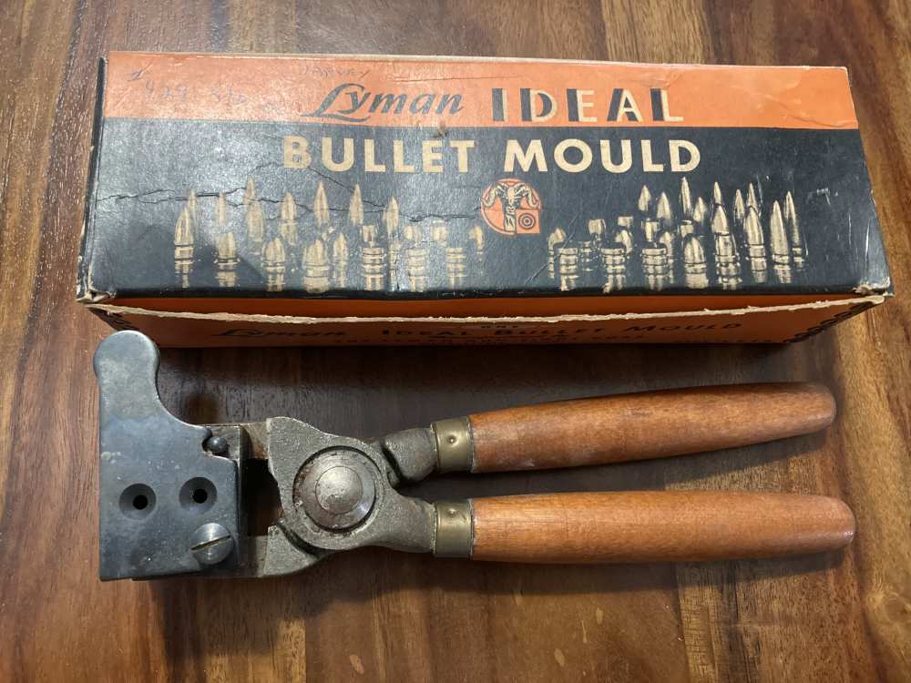 Lyman Ideal 429510 "Harvey" Bullet Casting Mold 44 Magnum/Special-img-0
