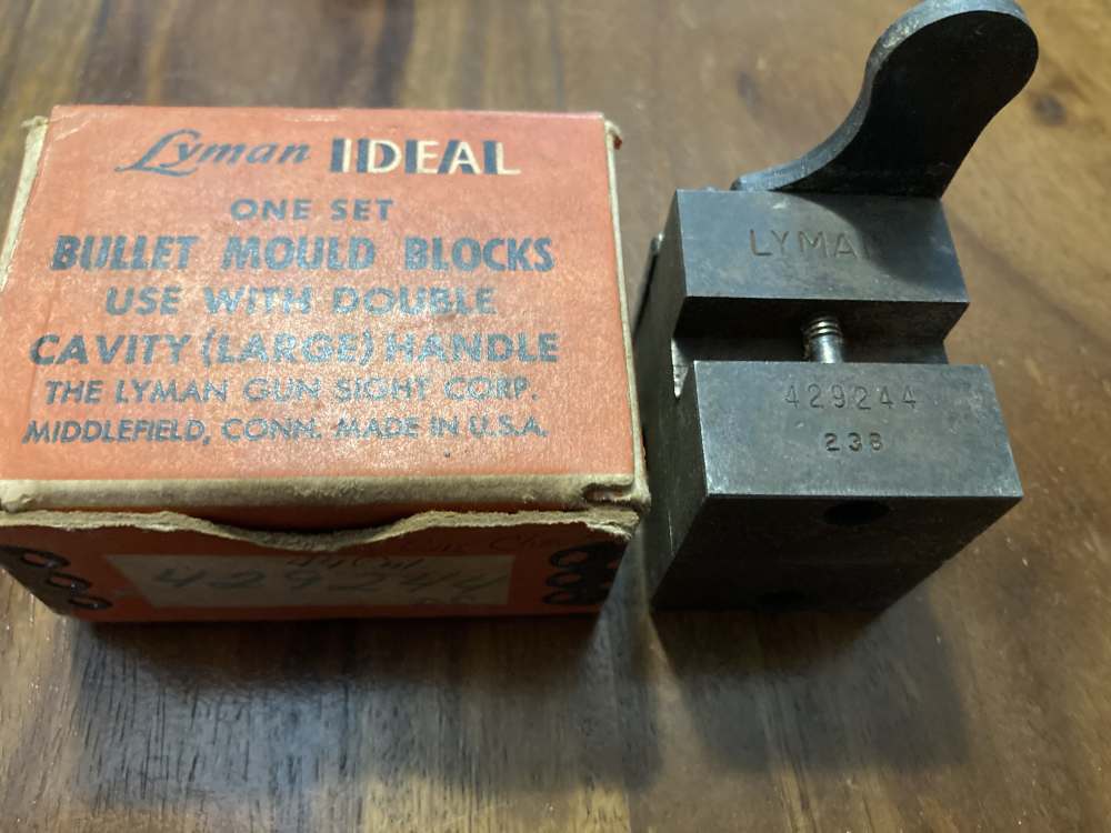 Lyman 429244 Bullet Casting Mold 44 Magnum/Special-img-0