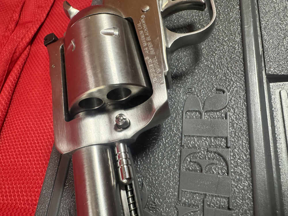 Ruger New Model Blackhawk 44 mag 10.5"-img-5