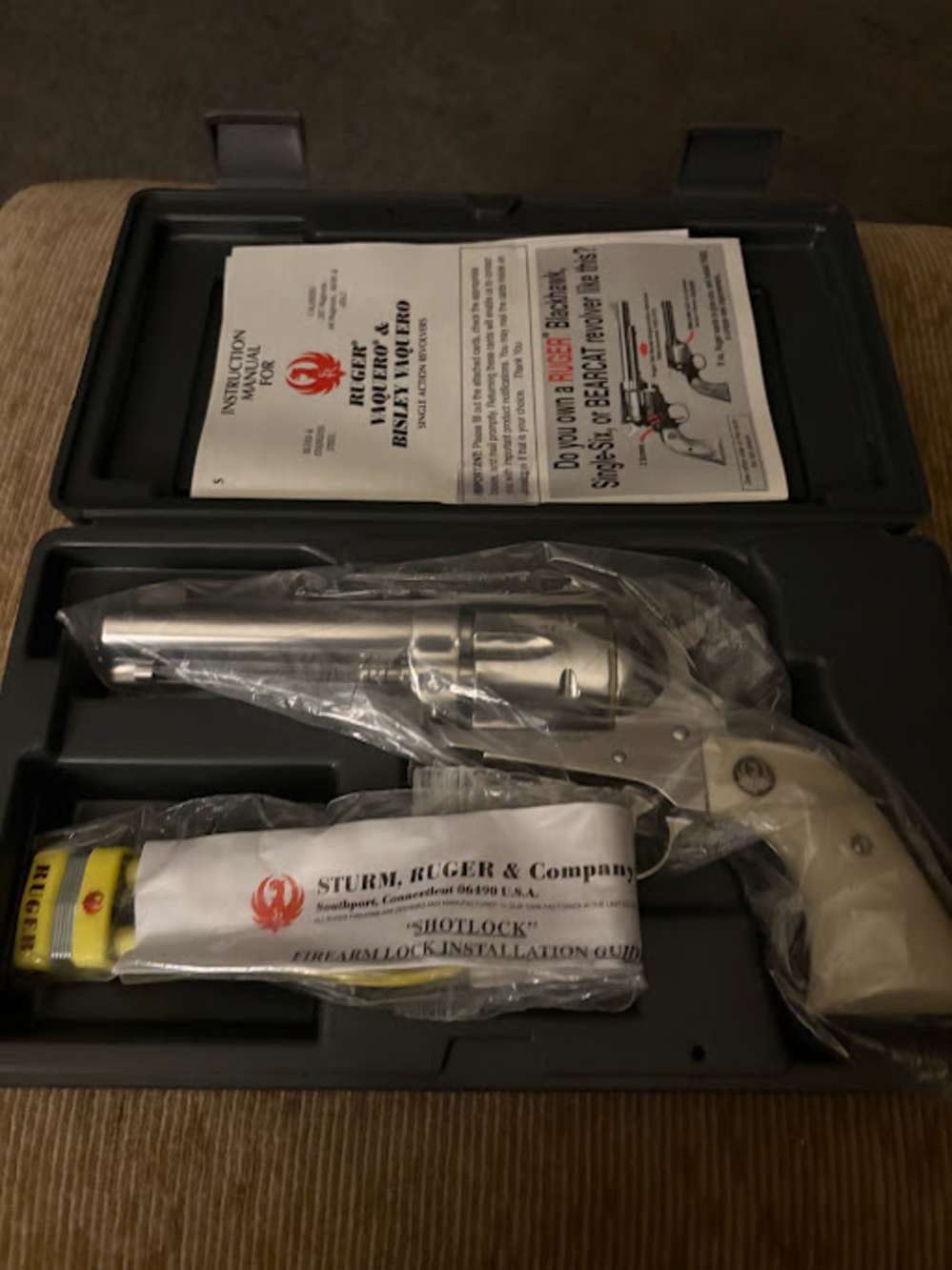 Old model Ruger Vaquero 357 mag-img-9