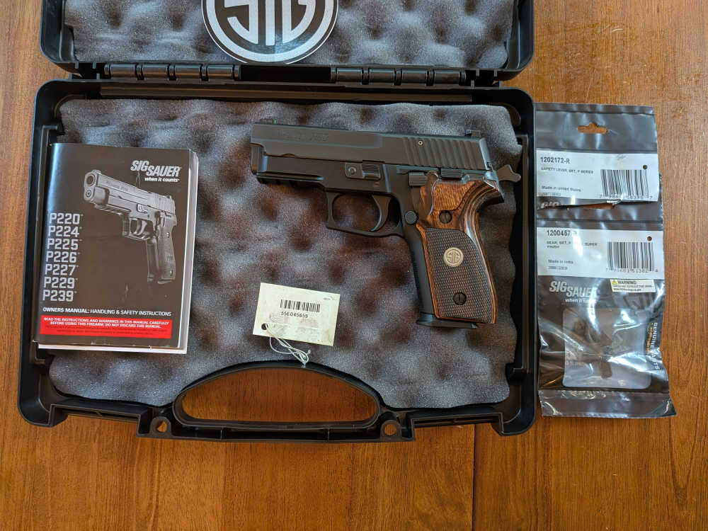 Sig Sauer P229 9mm – Factory Walnut Grips – Barely Fired-img-0