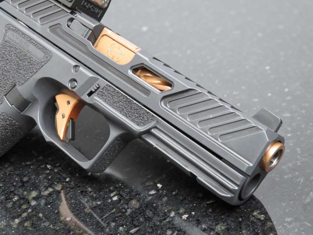 ONE-OF-ONE SHADOW SYSTEMS DR920 ELITE 17rd Mags, Holosun 507T MRS Green-img-1
