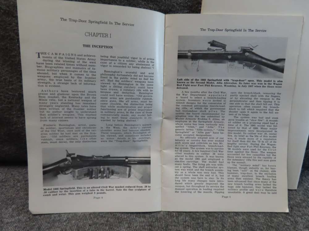 LOT OF 3 BOOKLETS; BOWIE KNIVES, MILITARY ARMS CANADA, TRAPDOOR SPRINGFIELD-img-8