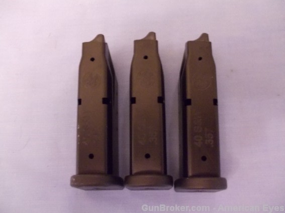 [3] Smith & Wesson M&P40c Magazine40sw 10rd-img-1