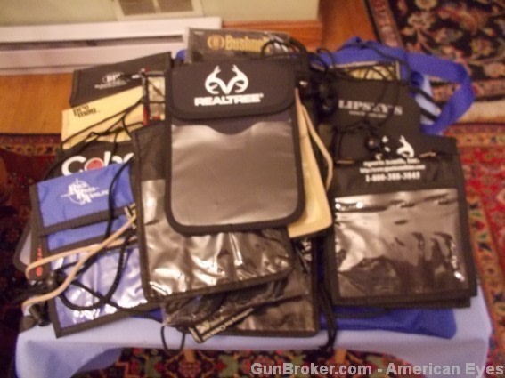 One lot 25 + Show Badge Holders & S&W Tote-img-1