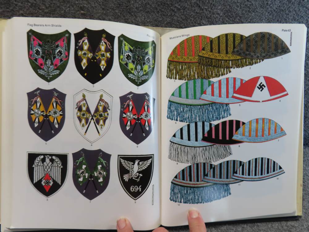 BADGES & INSIGNIA OF THE THIRD REICH 1933-1945 BY BRIAN LEIGH DAVIS-img-18