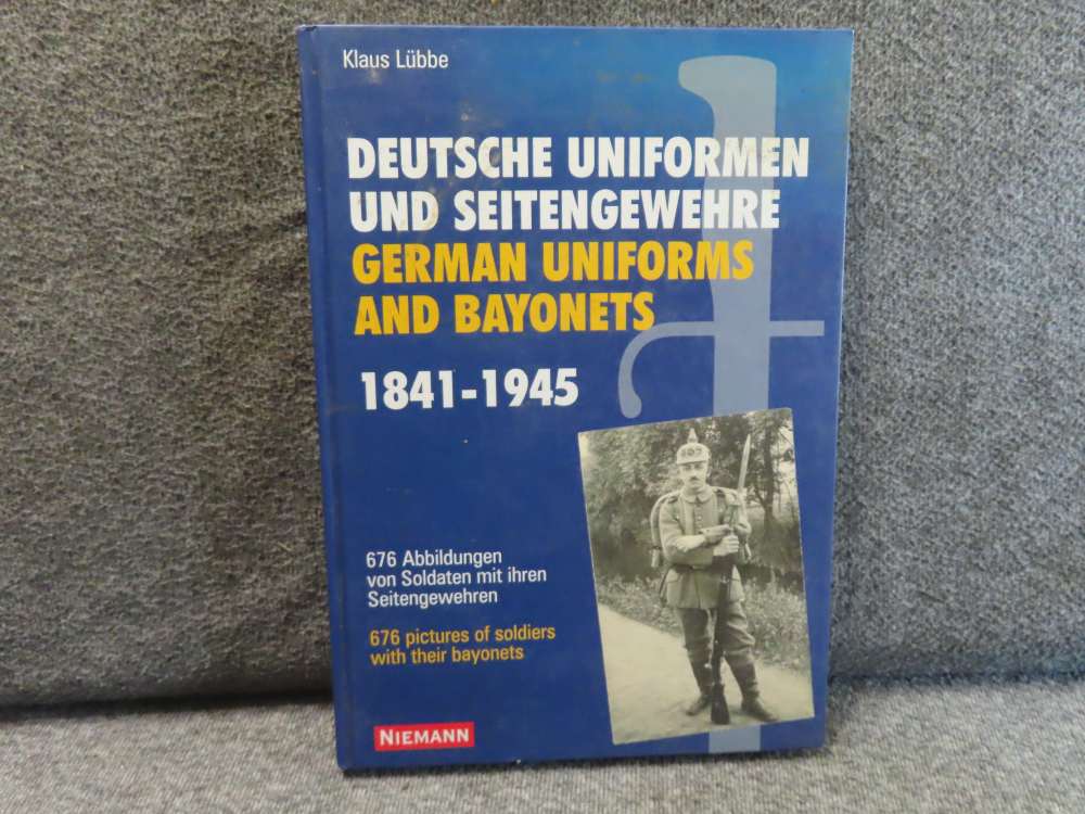 GERMAN UNIFORMS AND BAYONETS 1841-1945-676 PHOTOS OF SOLDIERS W/BAYONETS-img-0