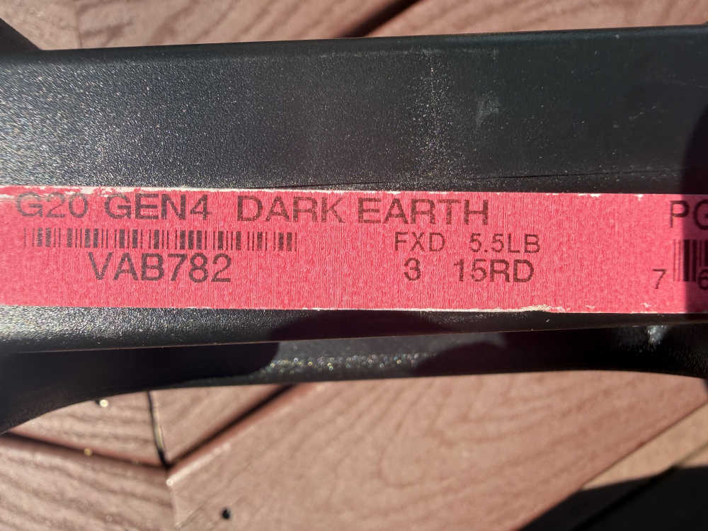 Glock 20 Gen4 3mags never fired (my closet queen)-img-2
