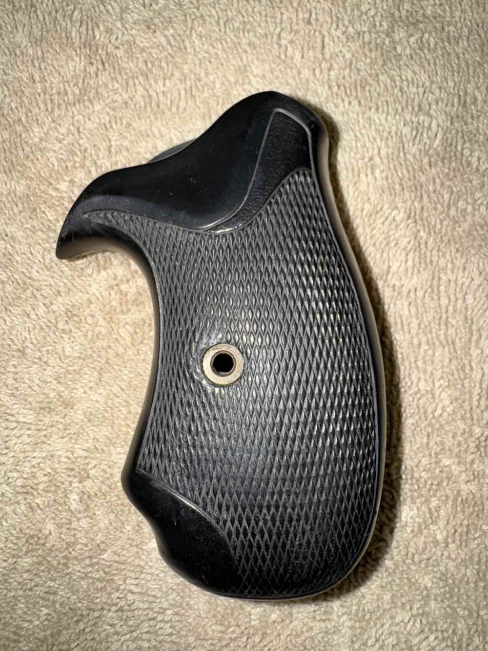 Pachmayr Presentation S&W J Frame Square Butt Rubber Grips Model 36 37 SJ-S-img-2