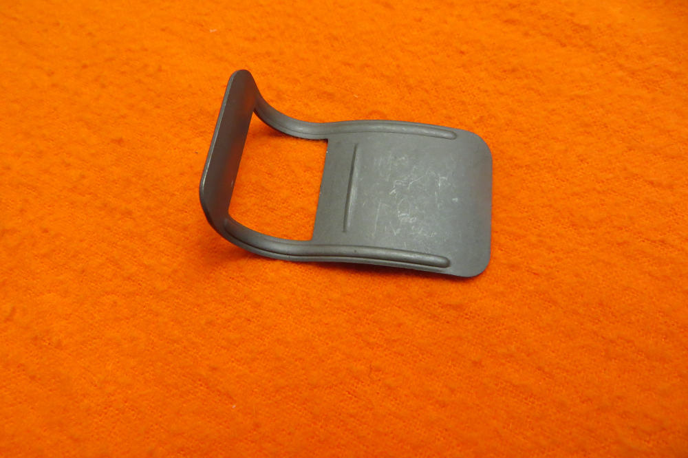 M1 Rifle Parts - Rear Sight Cover - USGI NOS New   (5282)-img-3