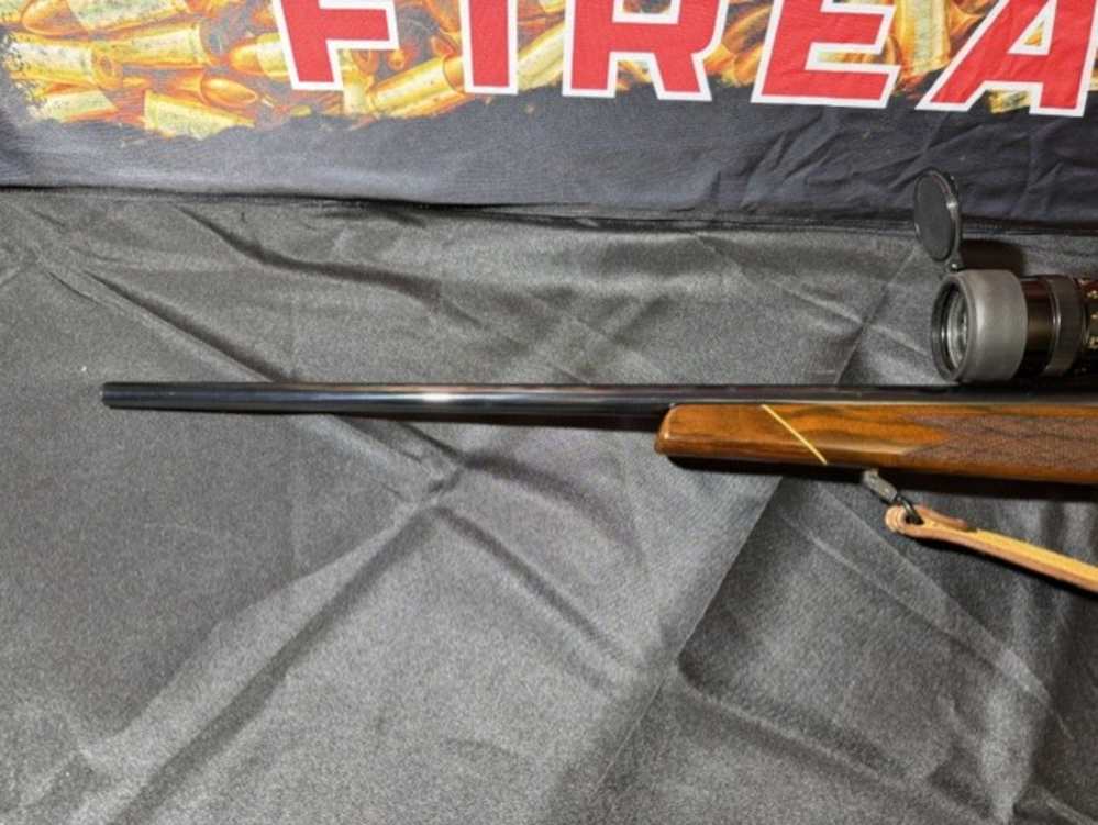 Weatherby Mark V Varmintmaster .22-250 1980 gorgeous wood stock -img-9