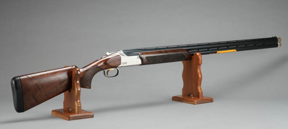 Browning Citori 825 Sporting 12ga 32" O/U Walnut Adj. Stock 3" BRAND NEW-img-3