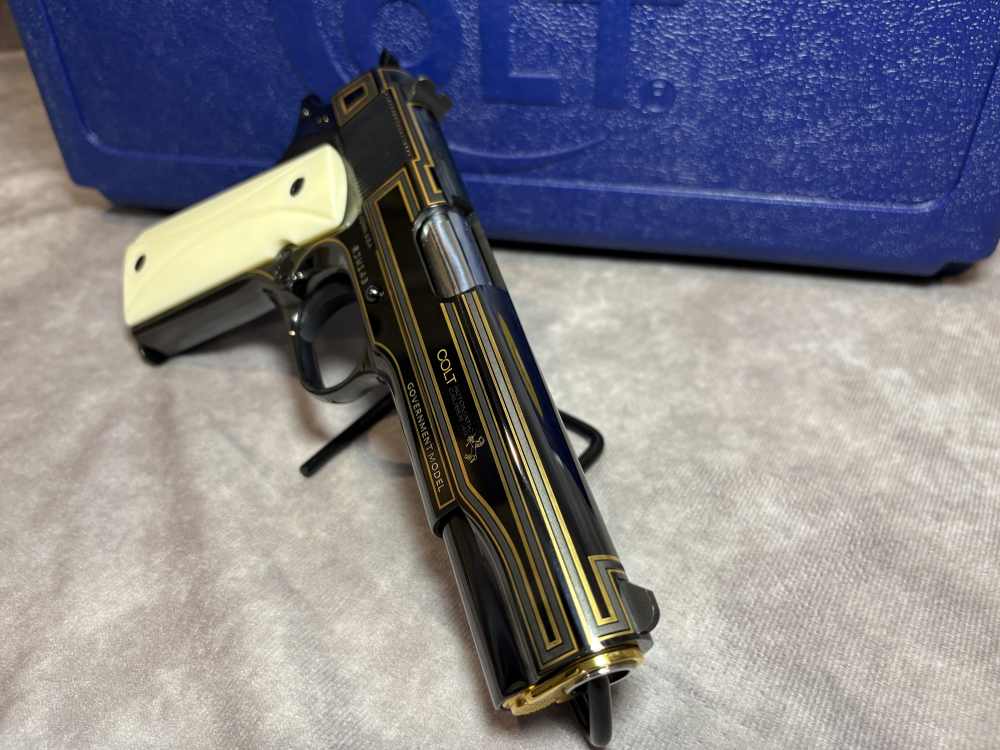 Colt 1911-img-9