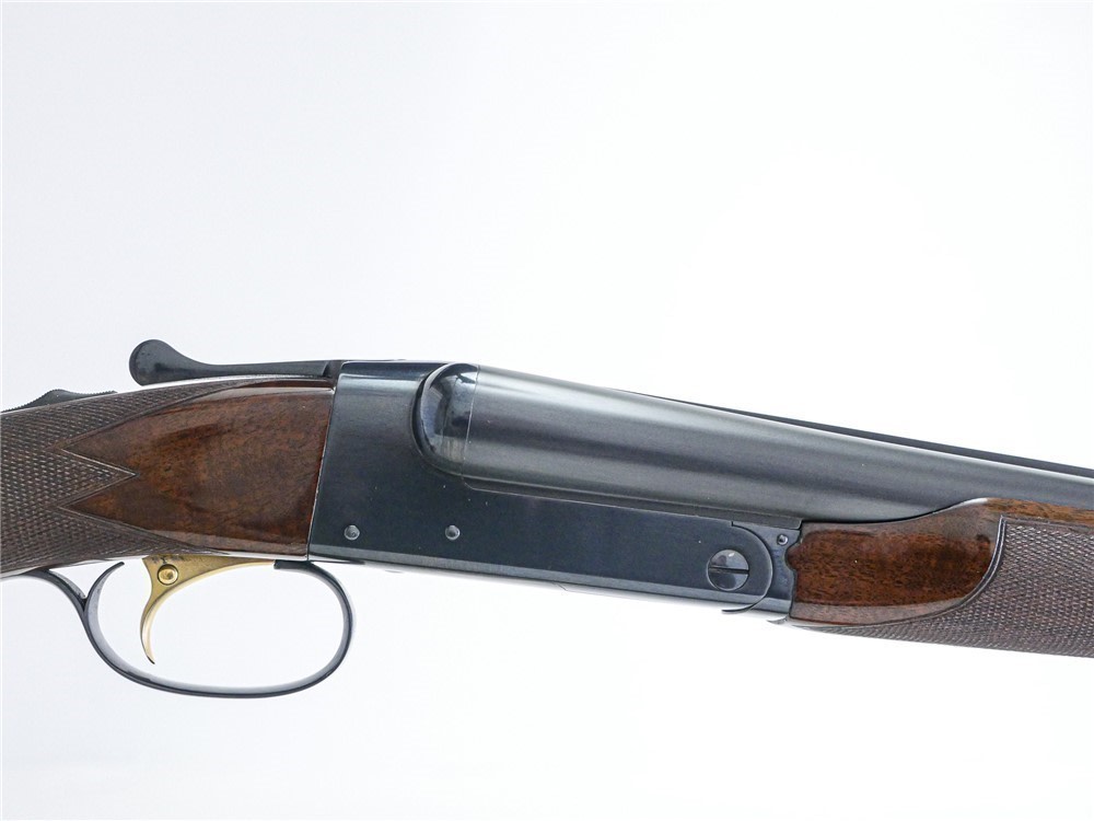 Connecticut Shotgun Model 21 12ga MATTED RIB, 3" CHAMBERS, SST, 32" F/F. -img-0