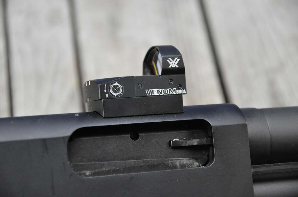 Mossberg 590 Shockwave 14" 12GA w/ SB Brace, Vortex Venom, Magpul Forearm-img-4