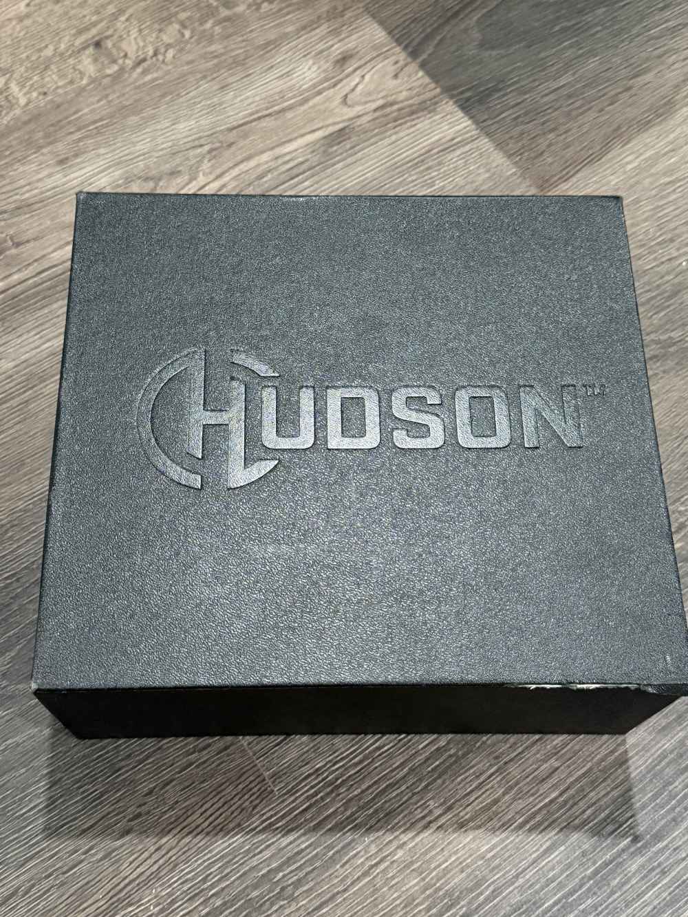 Rare Hudson H9 SKU H9-100-0001 9mm with box and 3 mags-img-2