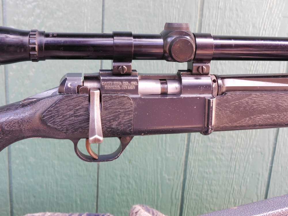 Daisy Legacy 2202 22LR Magazine Fed w\ Weaver D6 Scope *Rare*-img-11