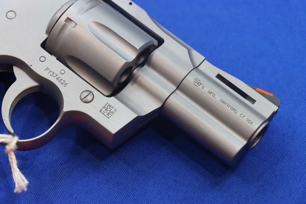 Colt Model Python Revolver 357 MAG 2.5" Bead Blast Stainless 357MAG DA NEW-img-8