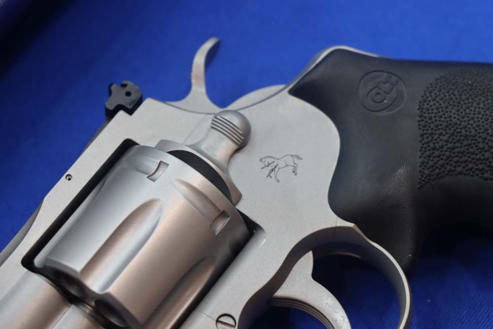 Colt Model Python Revolver 357 MAG 2.5" Bead Blast Stainless 357MAG DA NEW-img-4