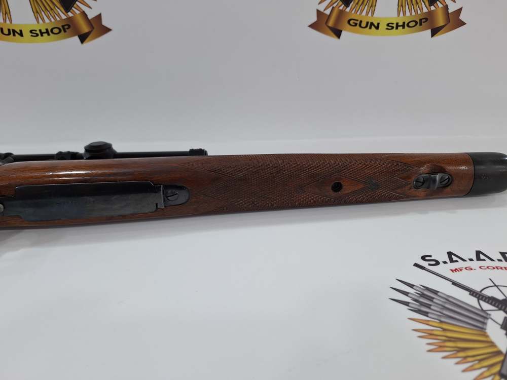 Winchester Model 70 Super Grade Cal 375 H&H W/ Leupold 1X  PRE 64-img-27