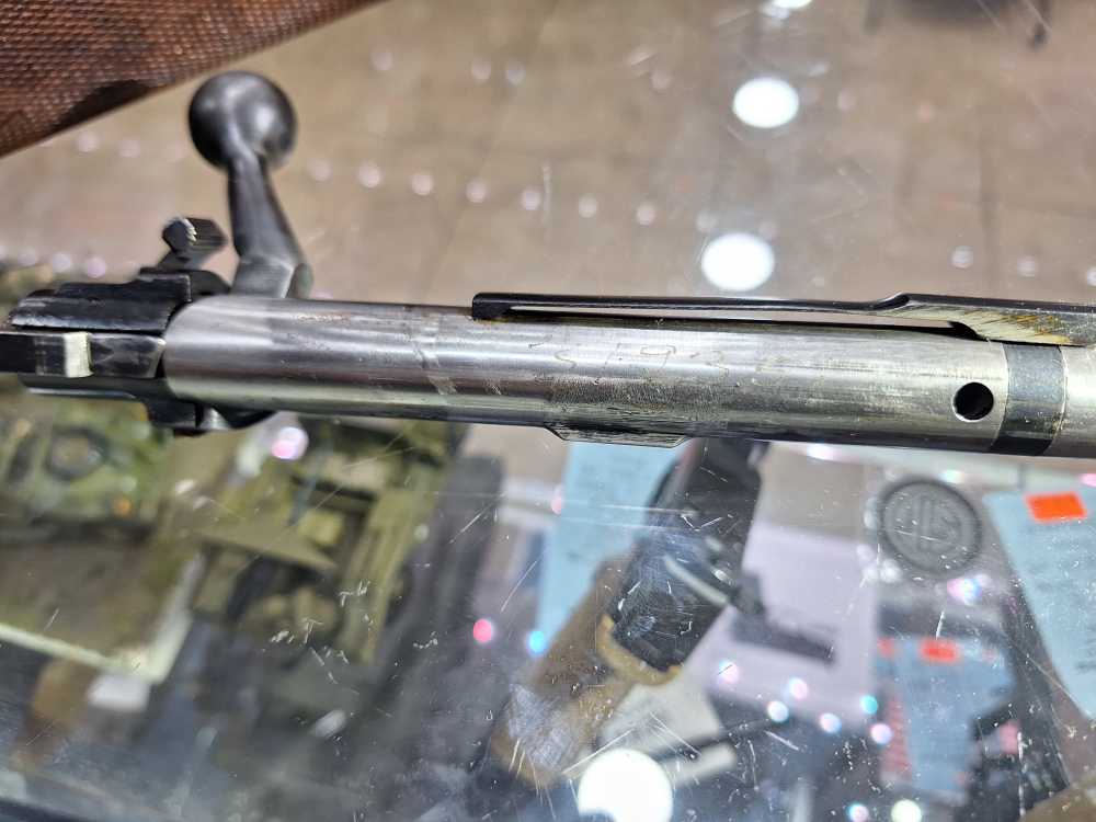 Winchester Model 70 Super Grade Cal 375 H&H W/ Leupold 1X  PRE 64-img-43