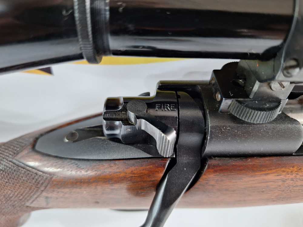 Winchester Model 70 Super Grade Cal 375 H&H W/ Leupold 1X  PRE 64-img-21