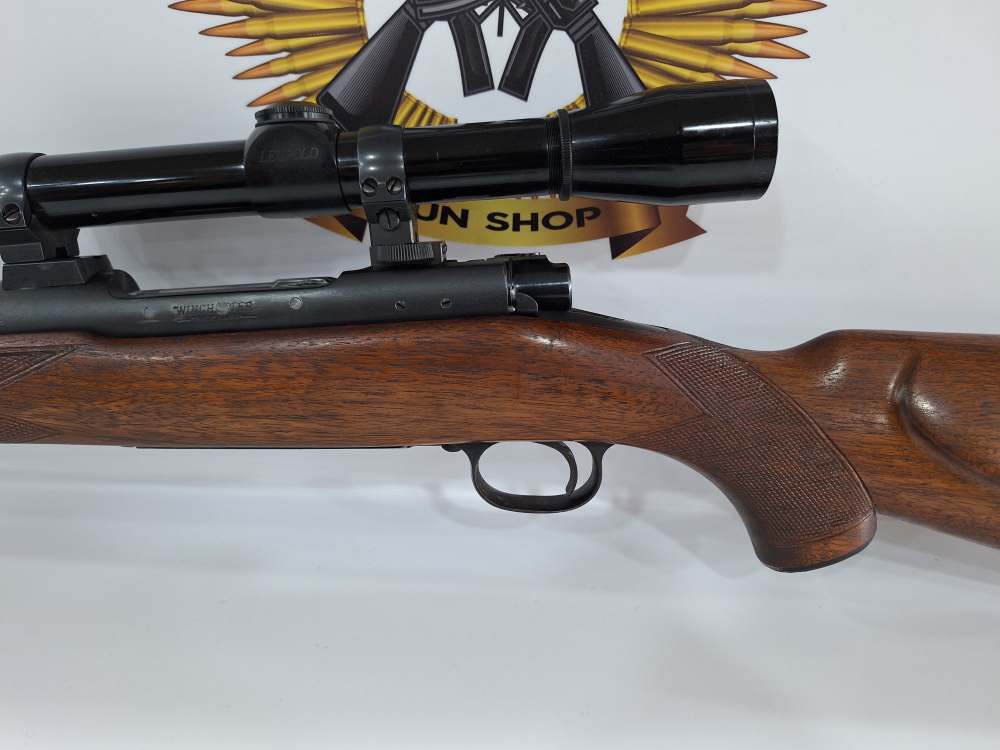 Winchester Model 70 Super Grade Cal 375 H&H W/ Leupold 1X  PRE 64-img-11