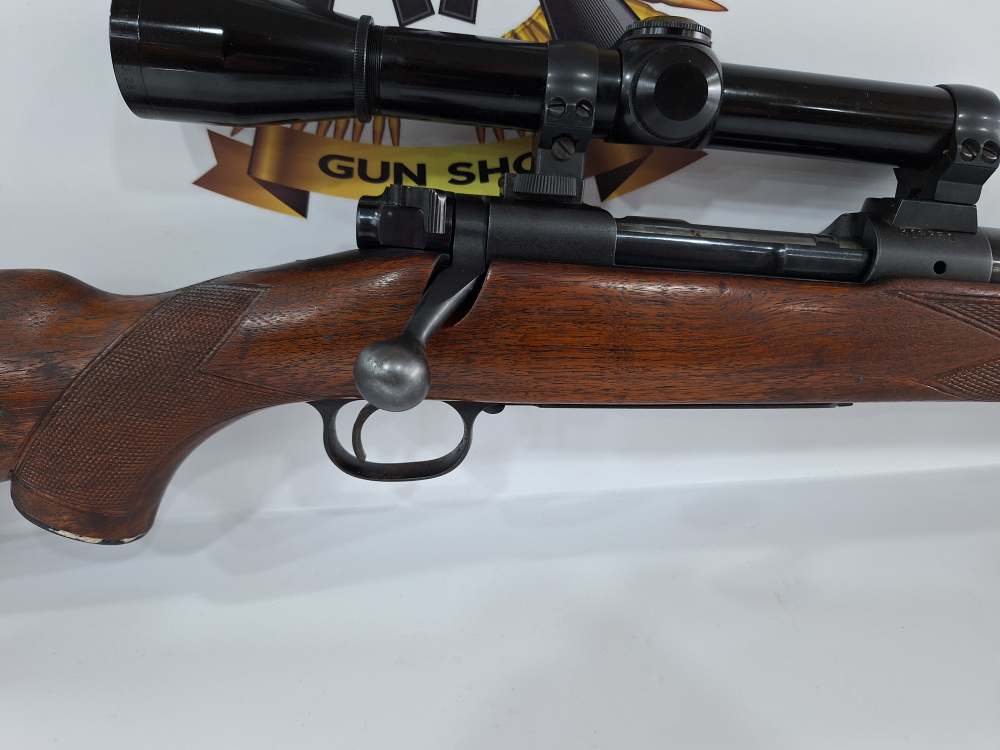 Winchester Model 70 Super Grade Cal 375 H&H W/ Leupold 1X  PRE 64-img-2