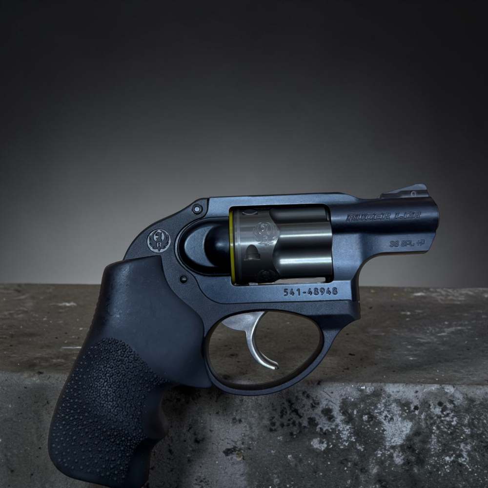 RUGER LCR 38SPL+P Engraved Cylinder New in Box bought in 2011-img-8