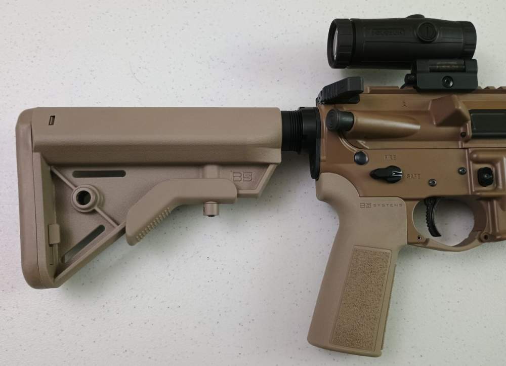 PSA "Sabre" Rifle | 16" 5.56 Mid-Length | 15" Sabre QD Rail | Cerakote FDE-img-1