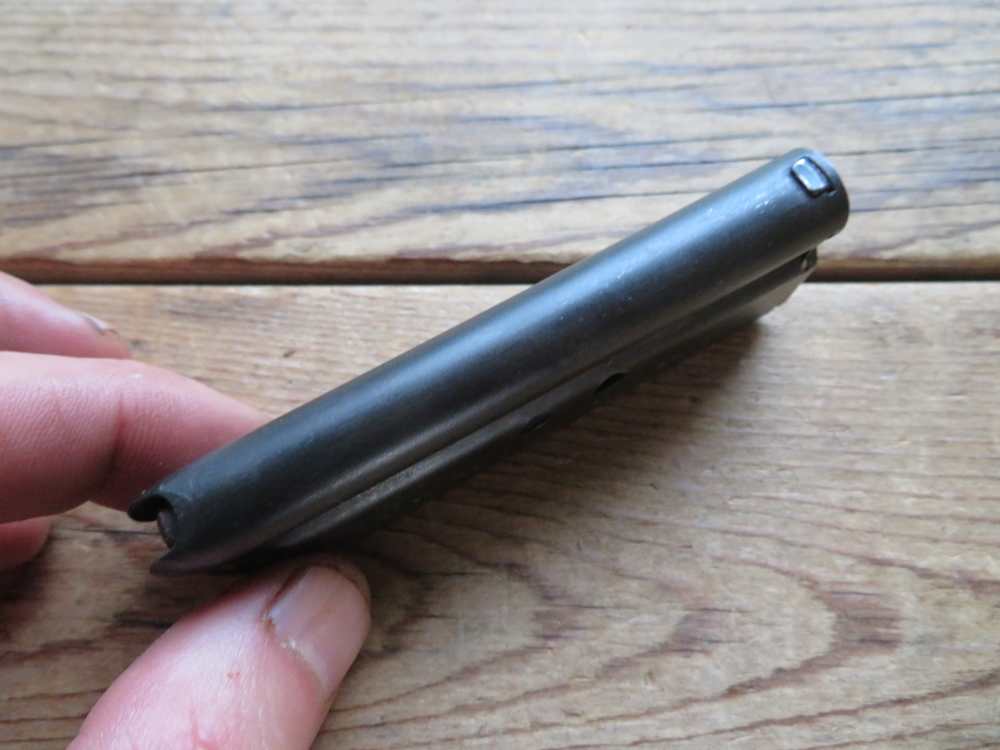 Harrington and Richardson H&R 65 M65 Reising 22LR FACTORY rifle magazine-img-2