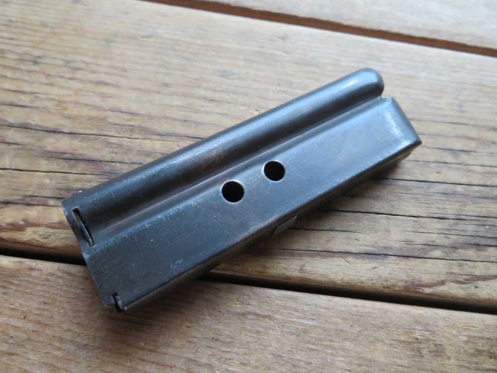 Harrington and Richardson H&R 65 M65 Reising 22LR FACTORY rifle magazine-img-3