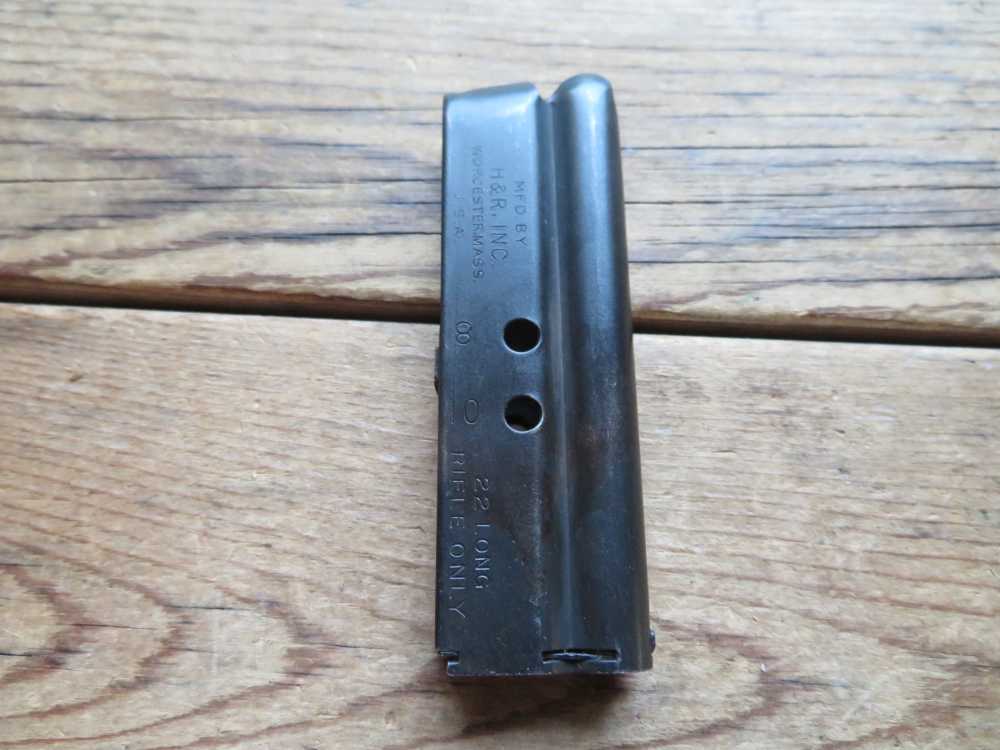 Harrington and Richardson H&R 65 M65 Reising 22LR FACTORY rifle magazine-img-0