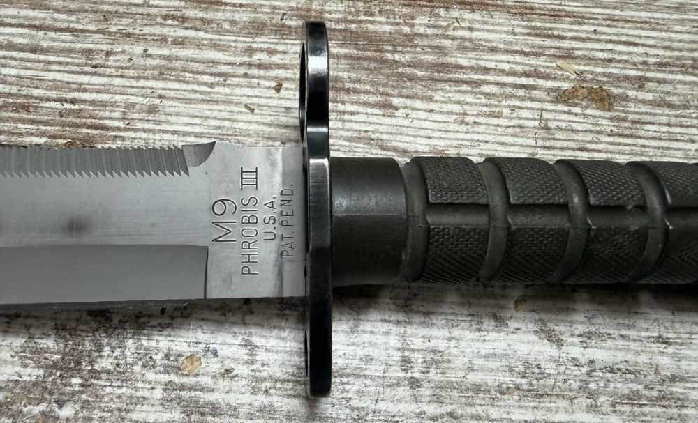 * USGI *  Phrobis III * M9 * Bayonet * 4th  Gen  * Scabbard *    -img-6
