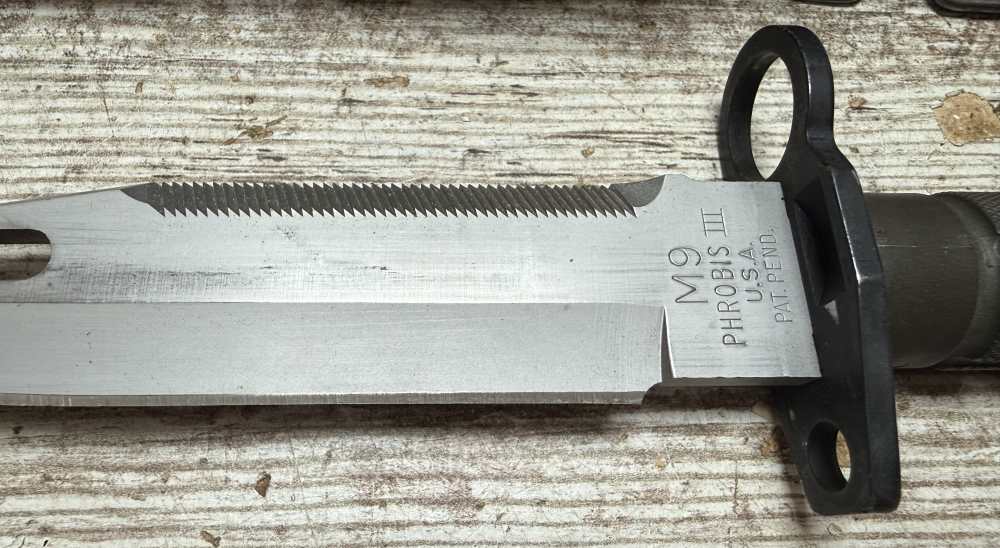 * USGI *  Phrobis III * M9 * Bayonet * 4th  Gen  * Scabbard *    -img-2