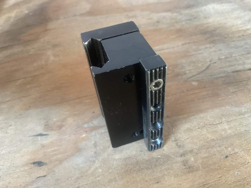 Clamp On Receiver Sight Base for AR Rifles Picatinny Rails-img-0