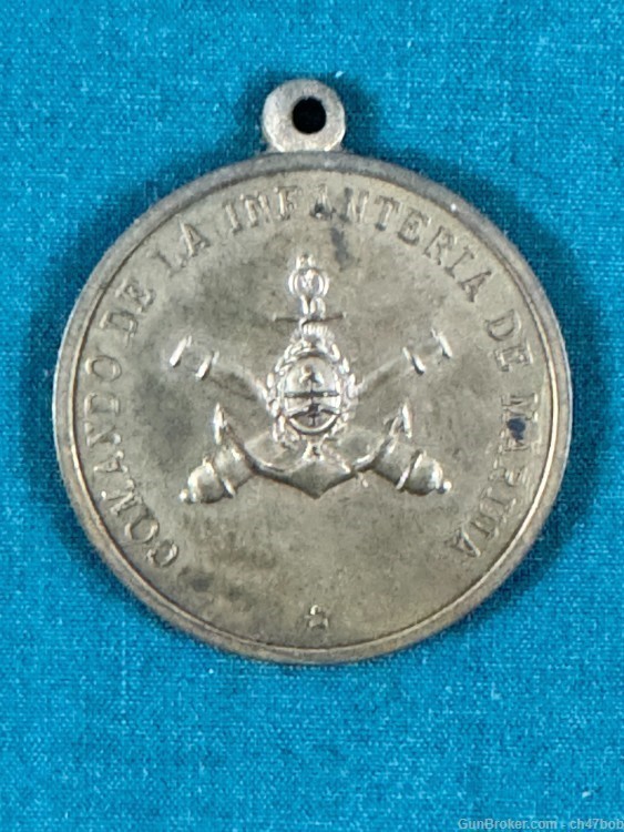 ARGENTINE MEDAL COMMAND IN CHIEF OF THE MARINE INFANTRY with CREST-img-1